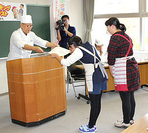 伊藤璃胡さん・祐理さん親子 「次は東北大会だ！」